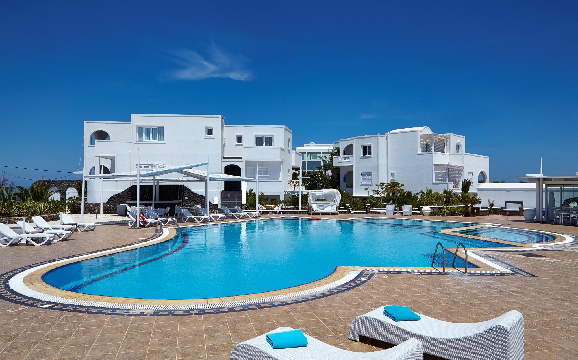 Orizontes Hotel Santorini Pyrgos Kallistis Bagian luar foto