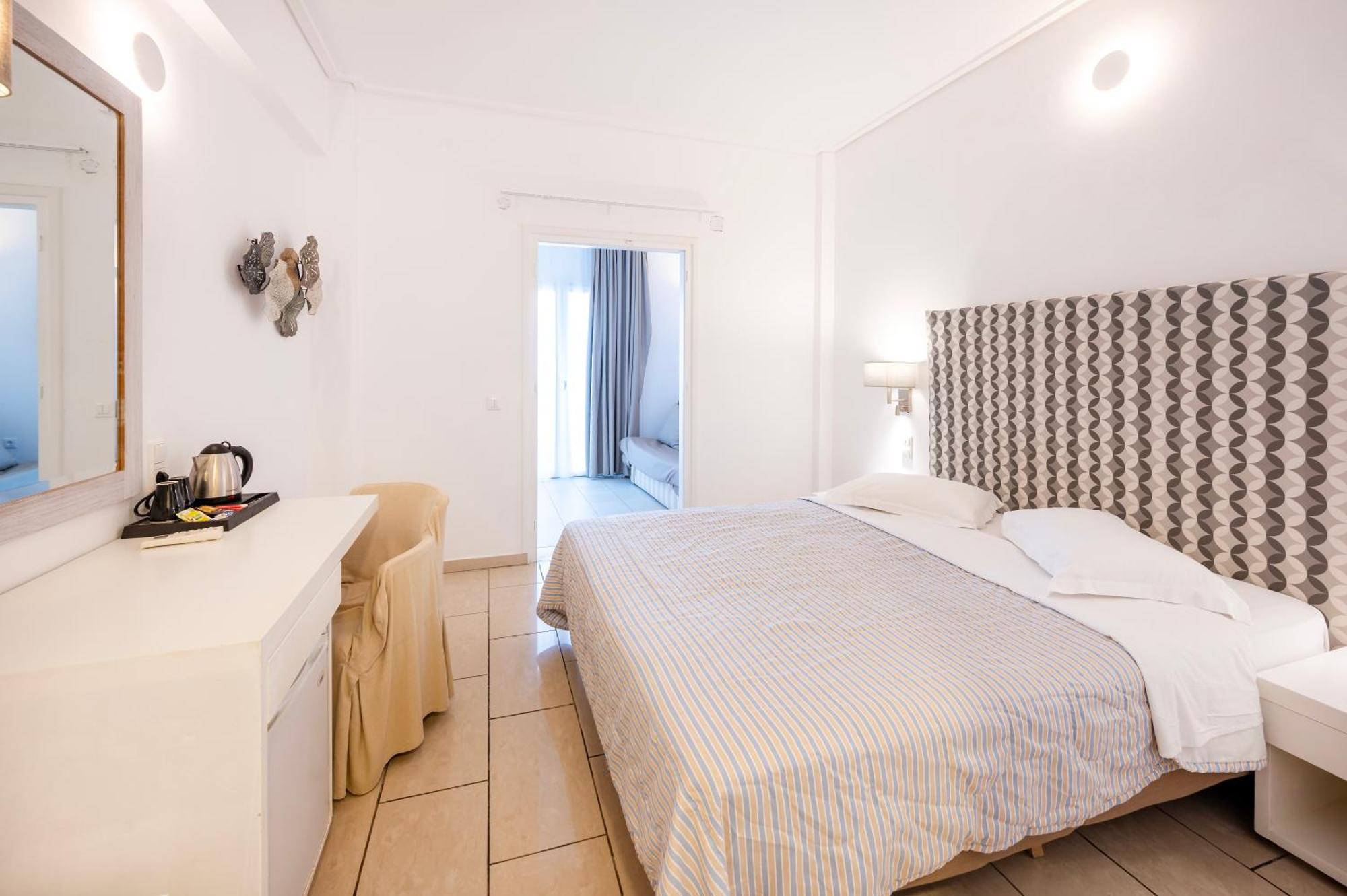 Orizontes Hotel Santorini Pyrgos Kallistis Bagian luar foto
